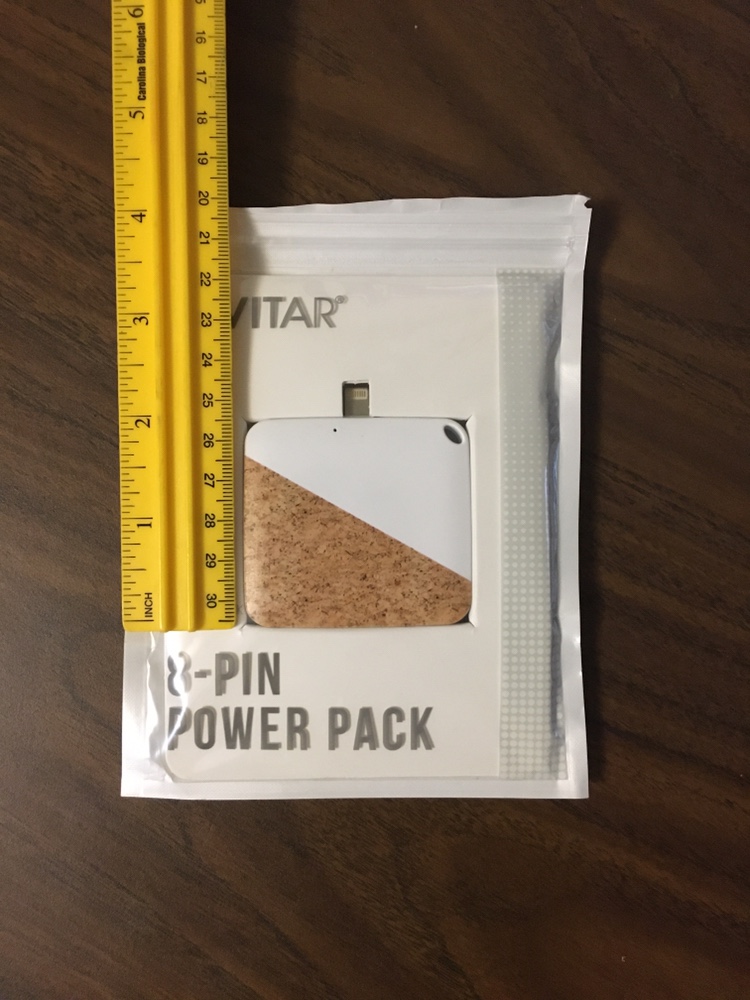 ***BRAND NEW*** Lightning Port Portable Charger image indicator(3)