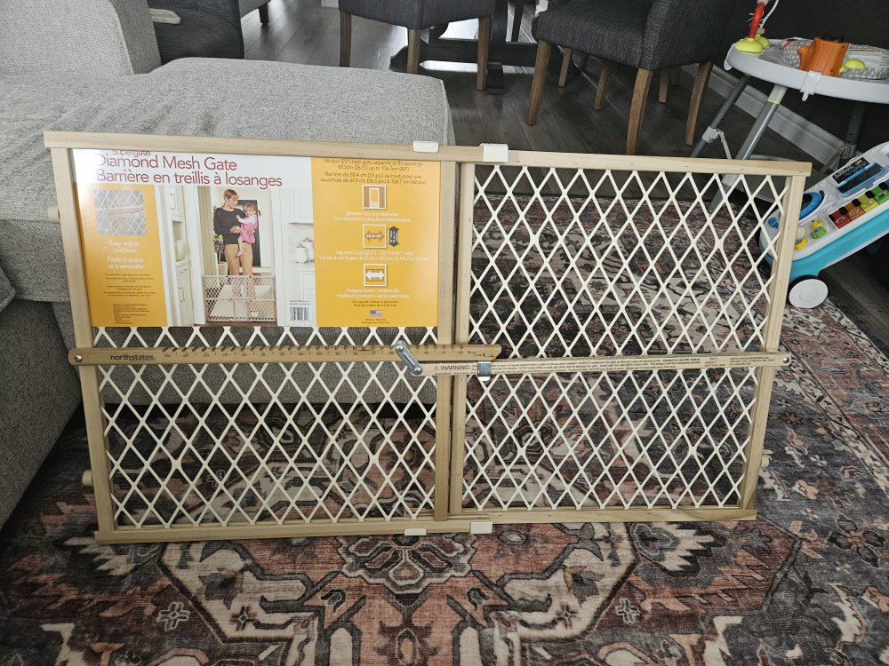 Mesh Gate for stairs 🧡