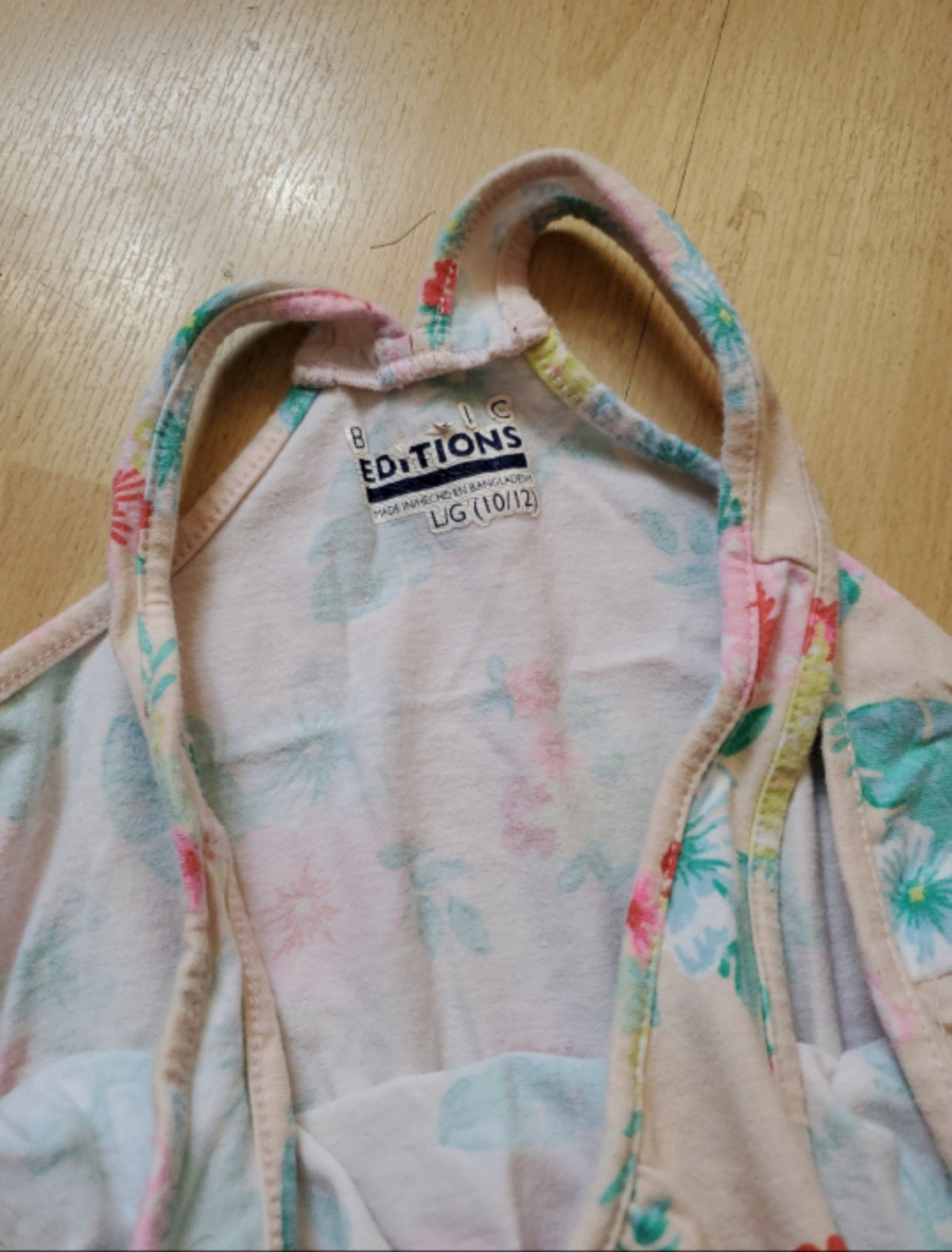 Girl's floral romper image indicator(3)
