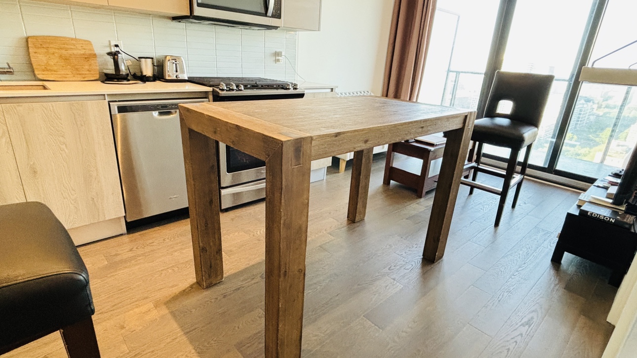 Structube Kitchen Island/ Dining Table with Chairs - photo 5