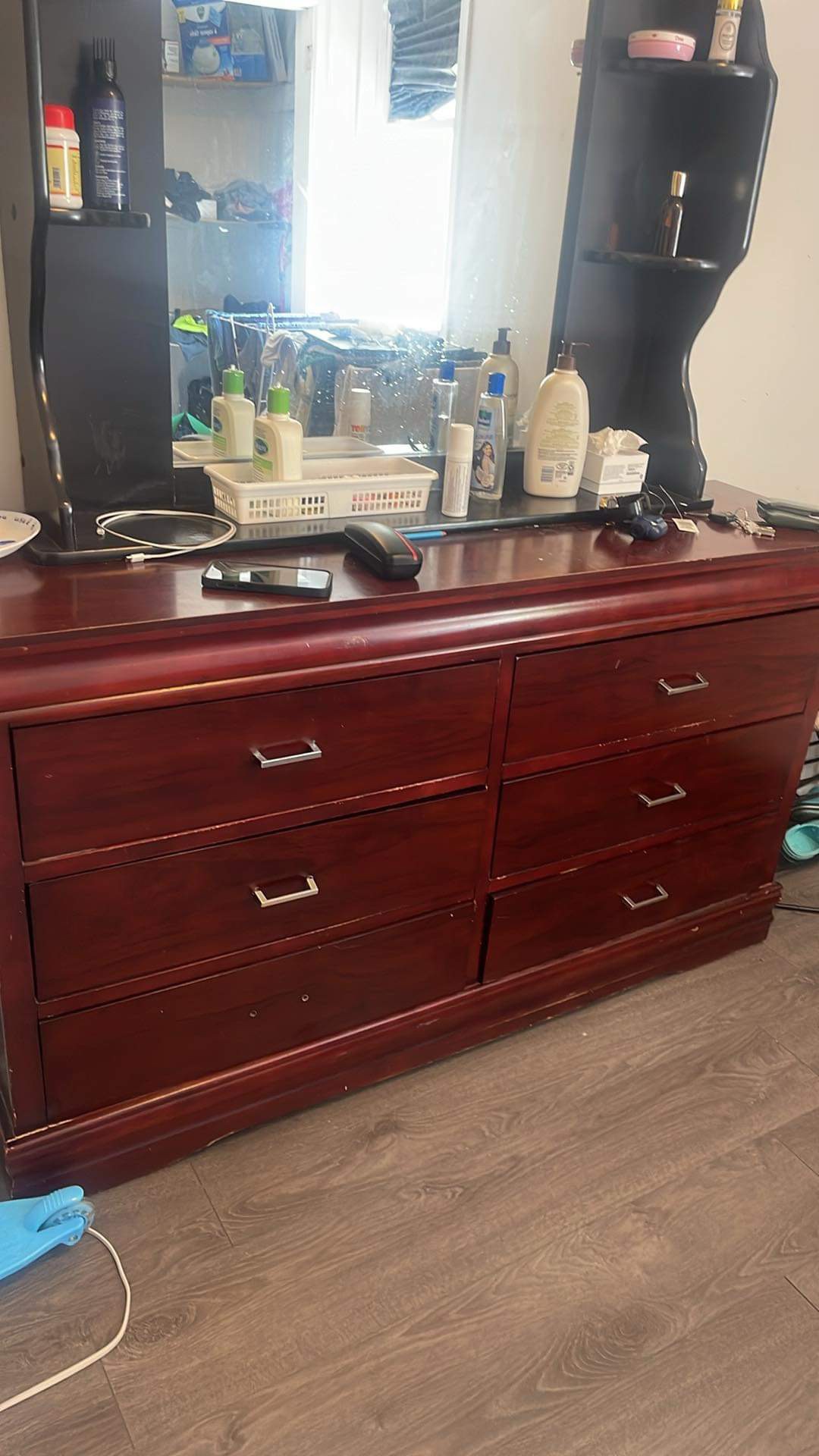 Dresser - photo 2