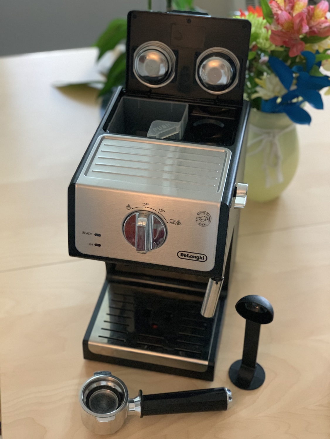 DeLongui Espresso Machine (ECP3220) - photo 4