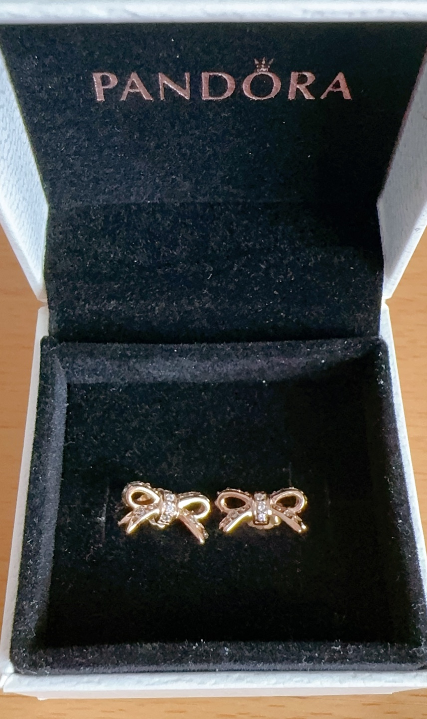 Pandora rose gold bow tie earrings thumbnail