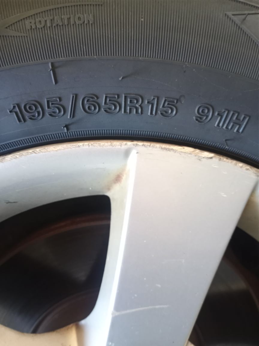 new tires . only 10kn on them - photo 2