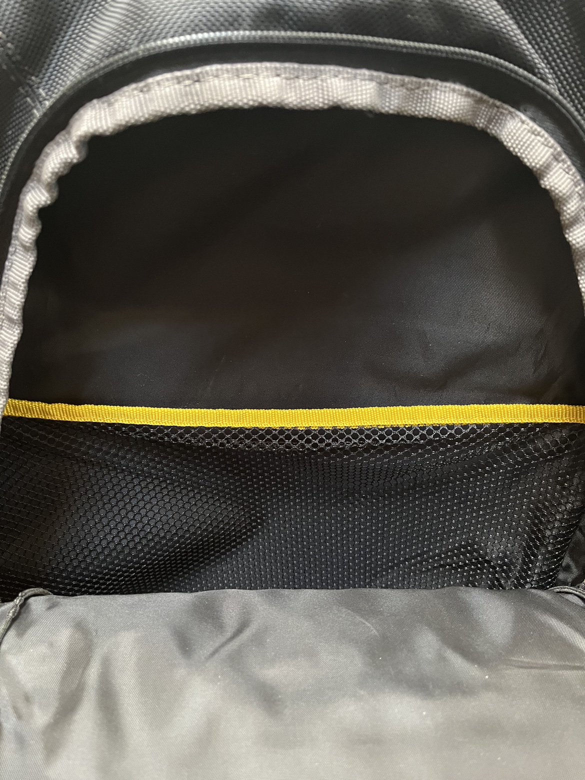 Targus laptop backpack - photo 3