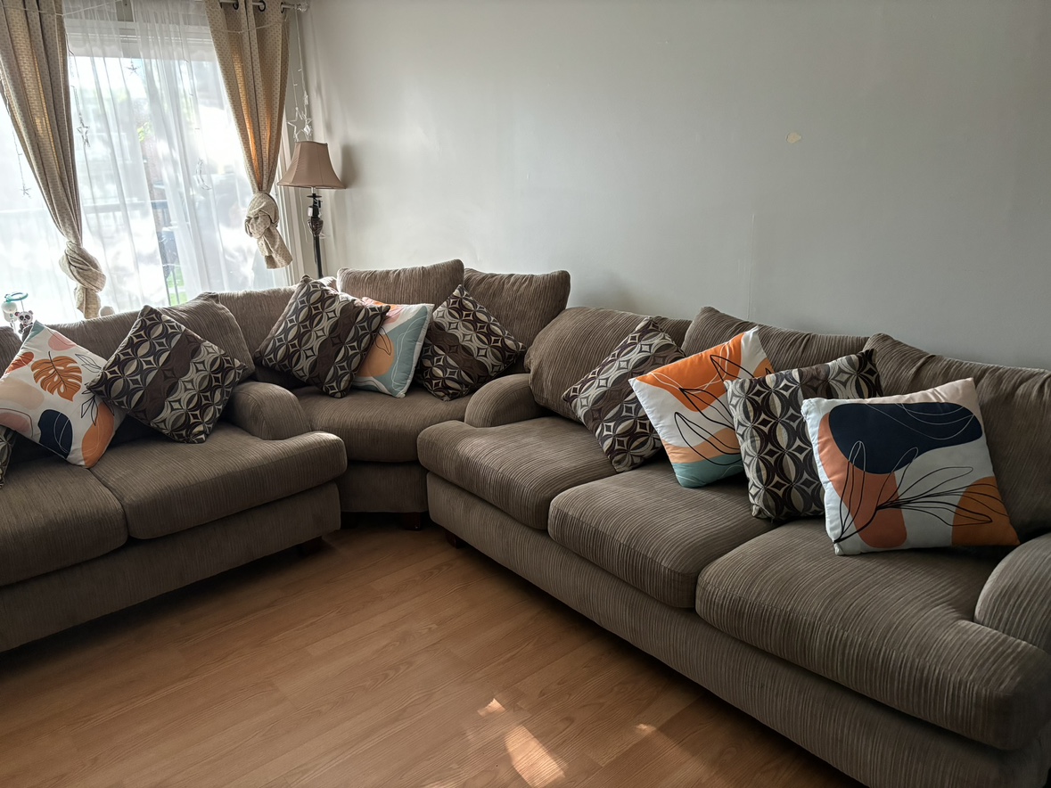 Ainsley 3-Piece Fabric Reversible Sectional