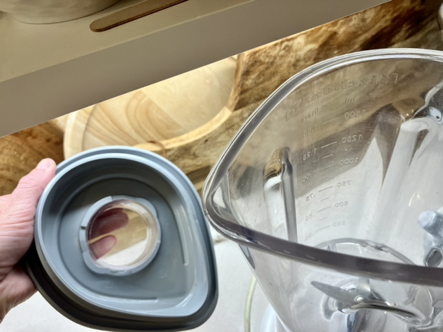 BLENDER Smoothie -Margaritas Soups and Sauces image indicator(2)