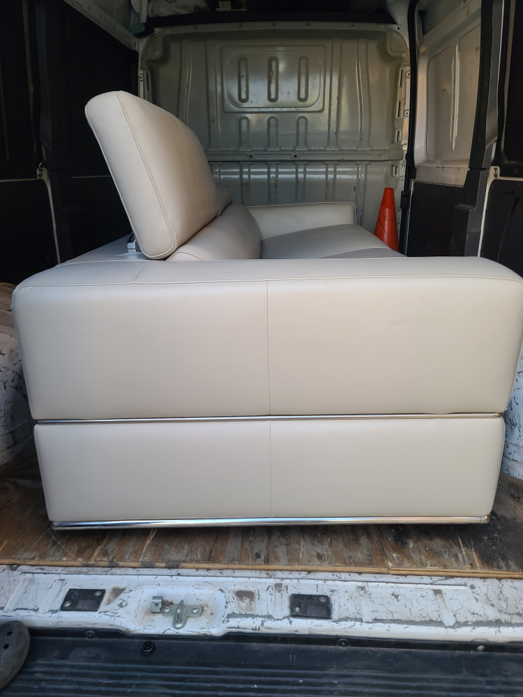 White Couch / Bed - photo 2