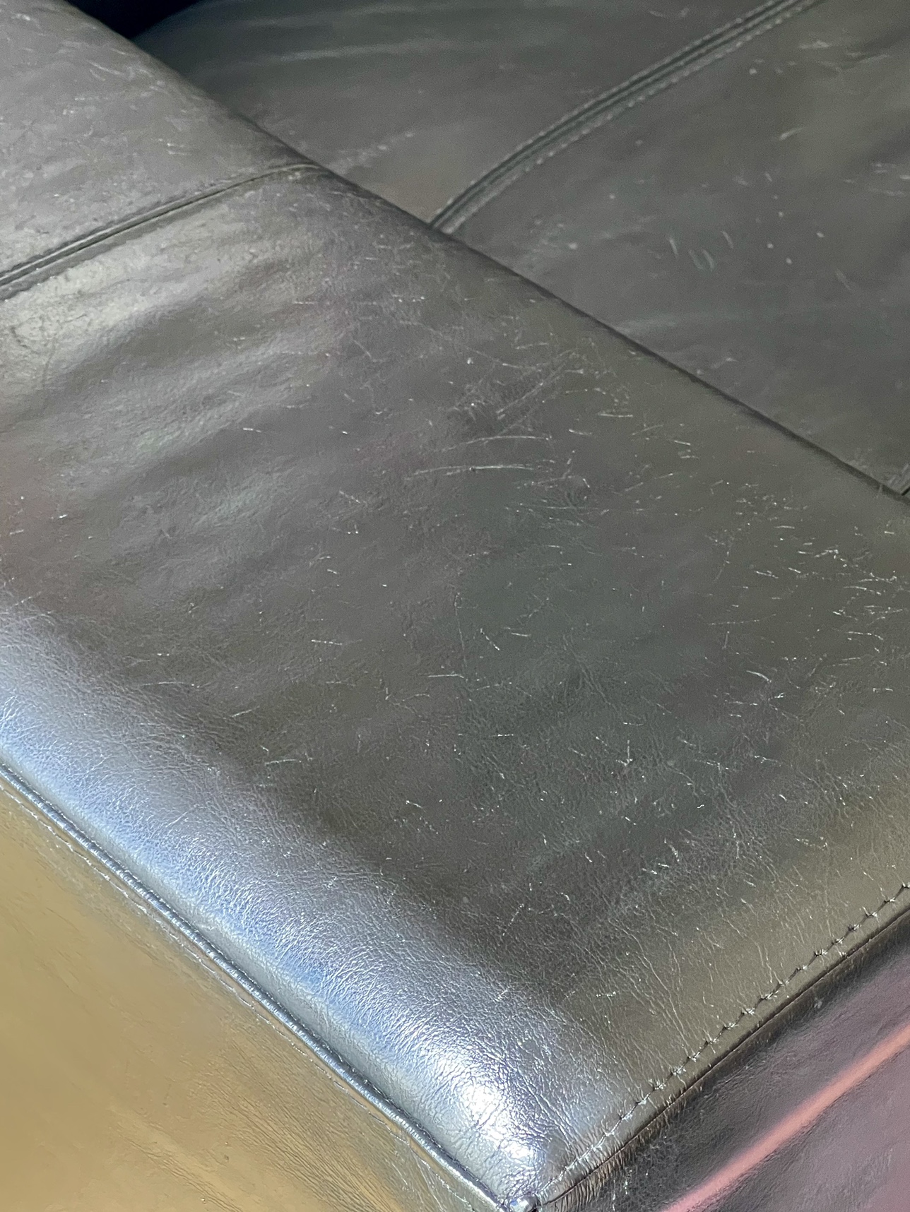 Vintage minimal black leather Couch - photo 5