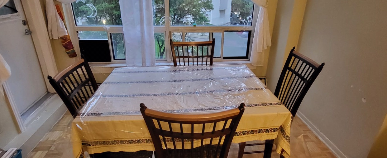 Dining table - photo 3