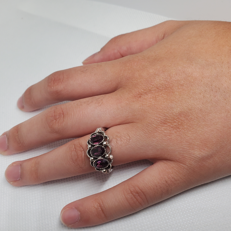 #33 Vtg. 2pcs Gold & silver ring image indicator(4)