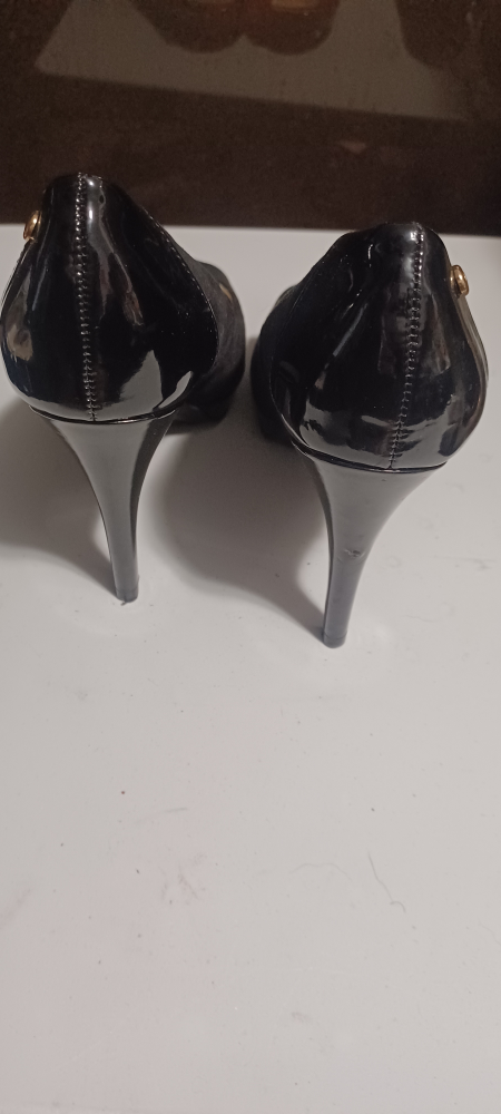 Guess Women Heels - photo 3