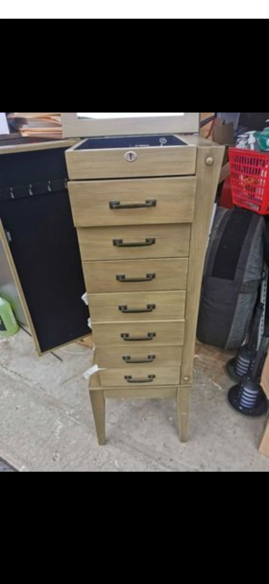 Standing Jewellery box brand new in the box thumbnail