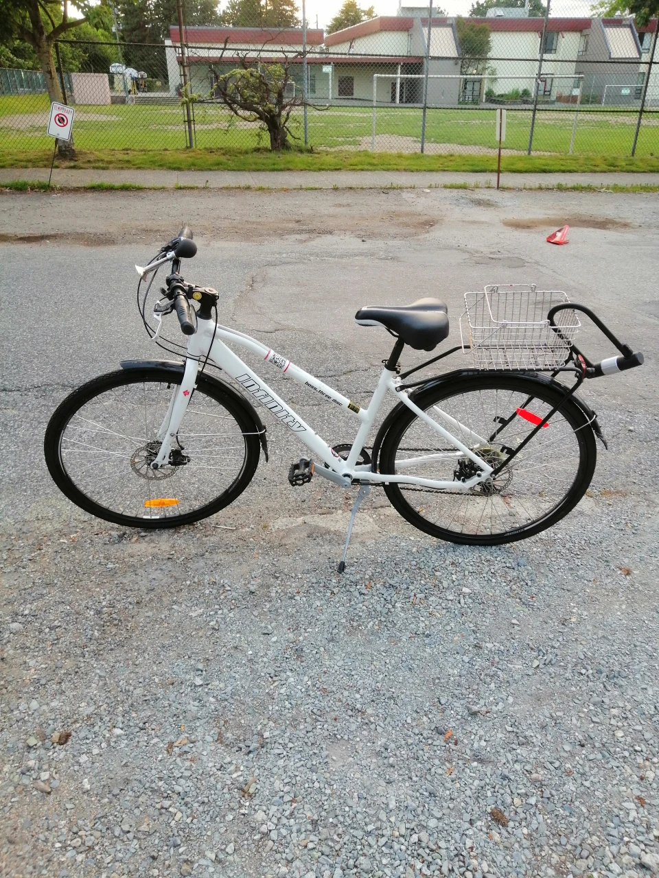White Infinity bicycle