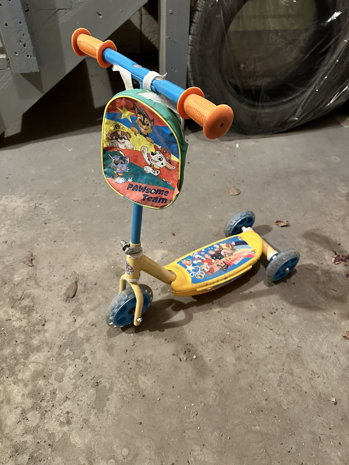 Children's scooter