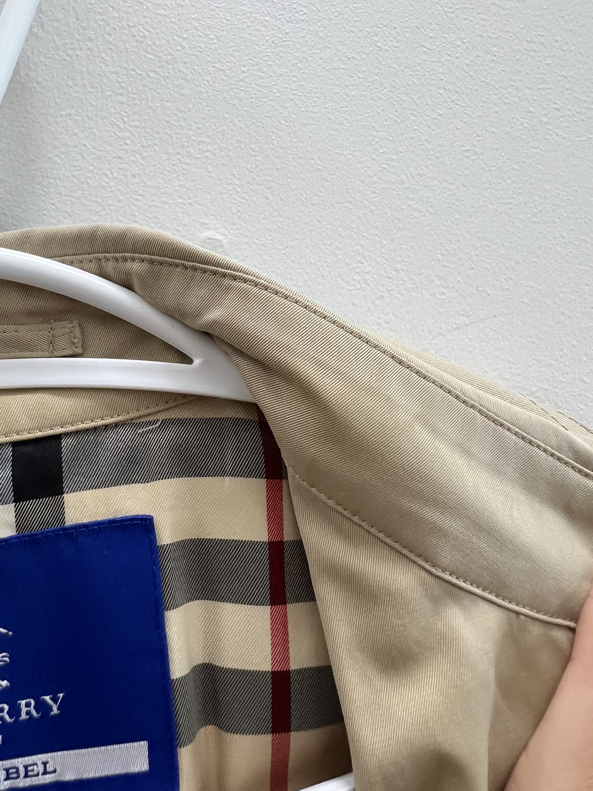 Burberry Blue Label Trench COAT image indicator(6)