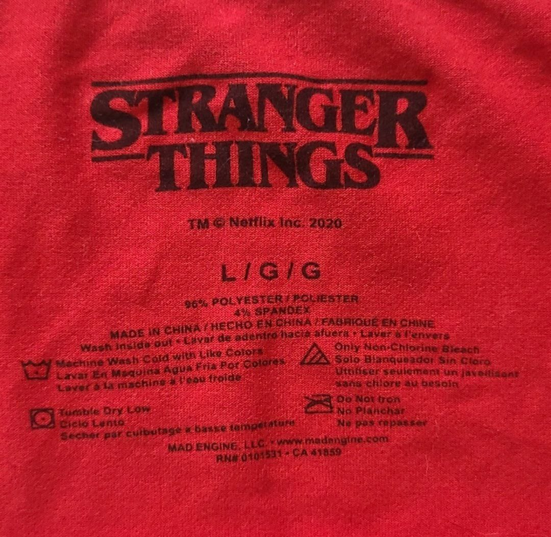 Official Stranger Things Merch Set - NEW image indicator(4)