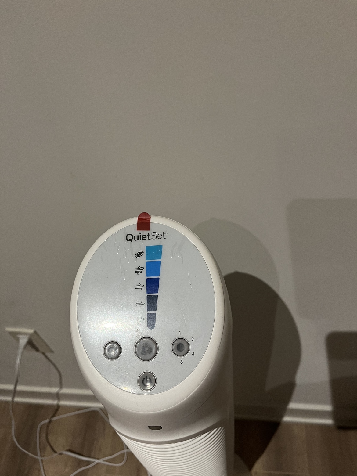 Honeywell Tower Fan with remote - photo 2