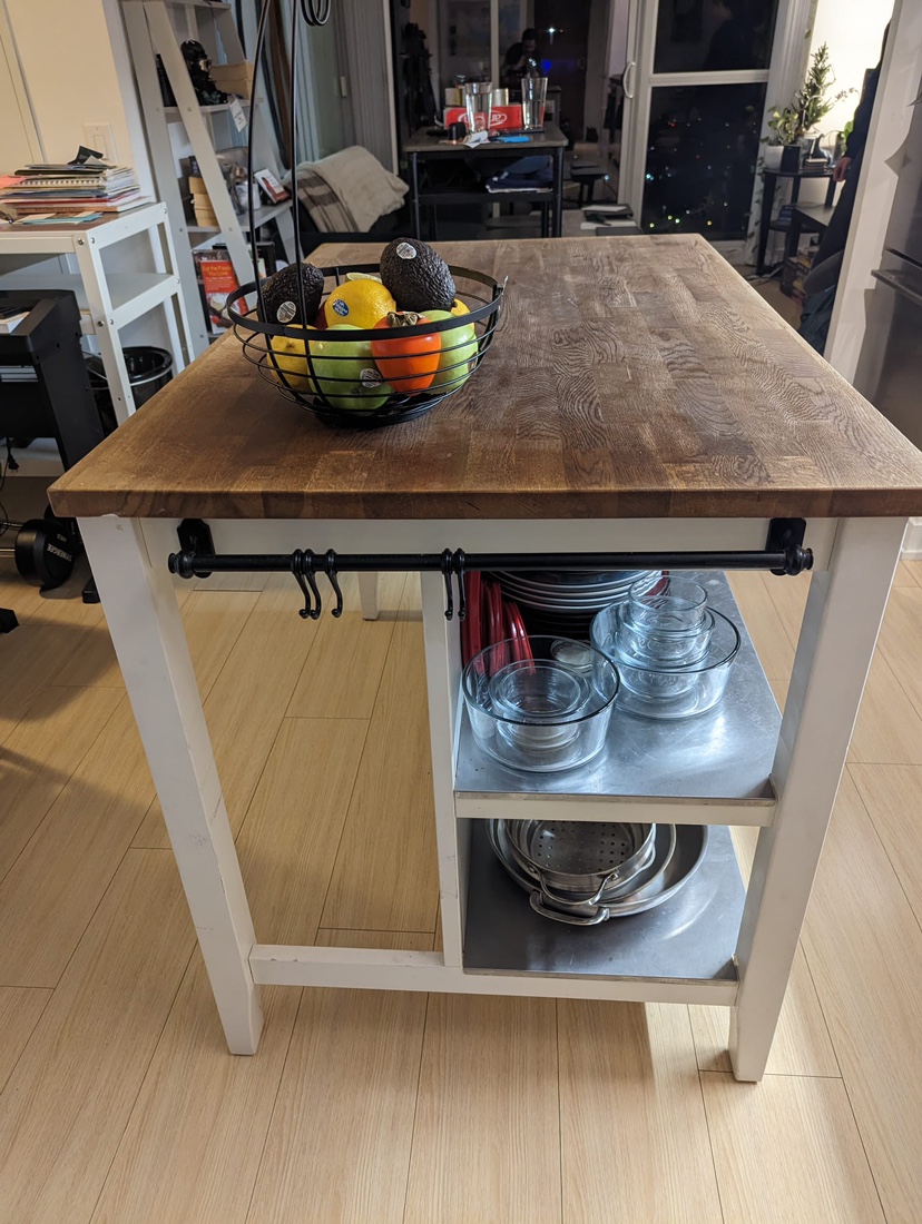 Kitchen Island thumbnail