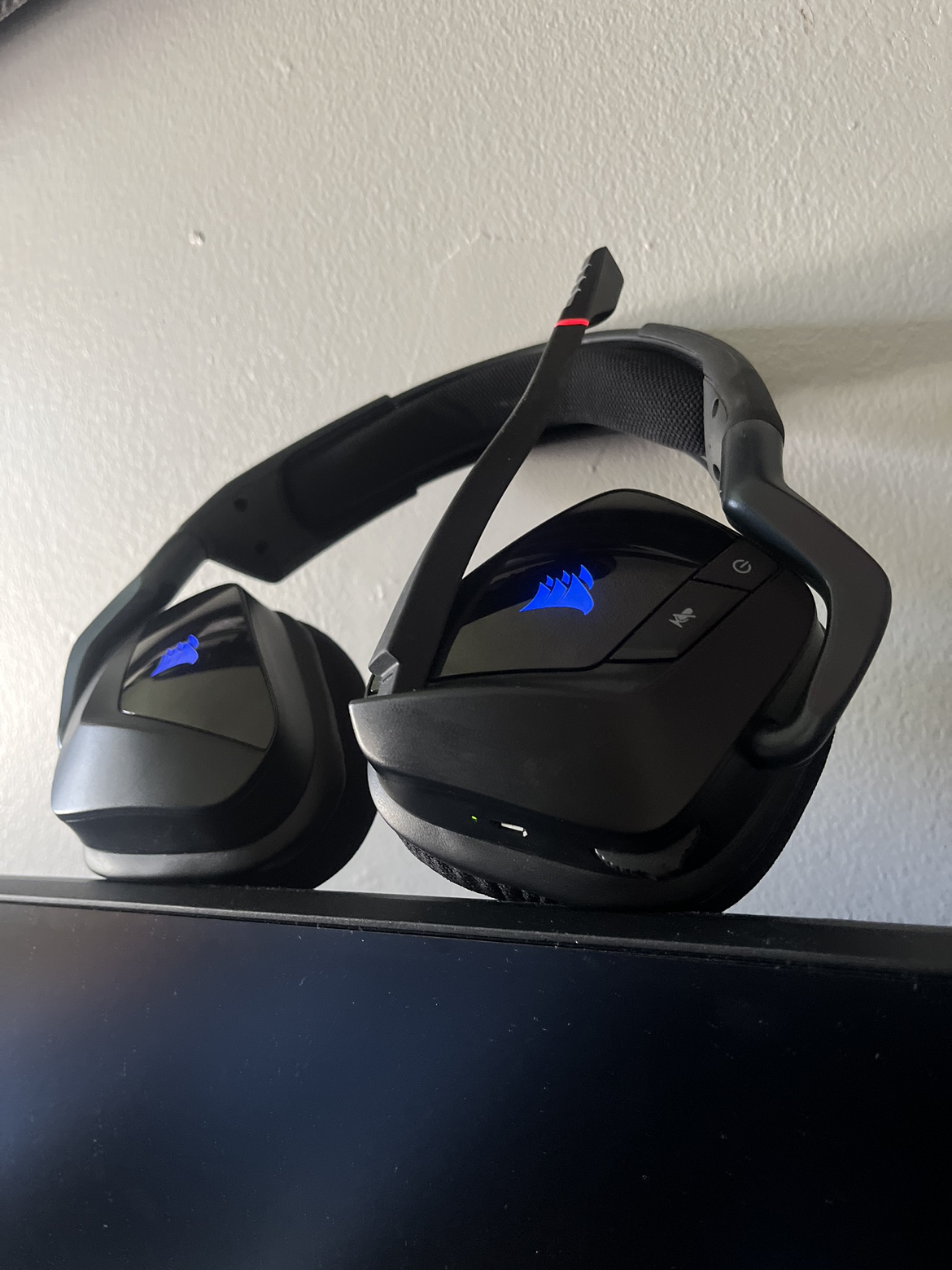 Corsair Void Rgb Elite Headset (missing usb) image indicator(4)