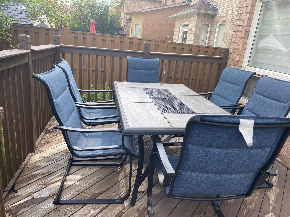 Outdoor Ashley table and chairs - photo 2