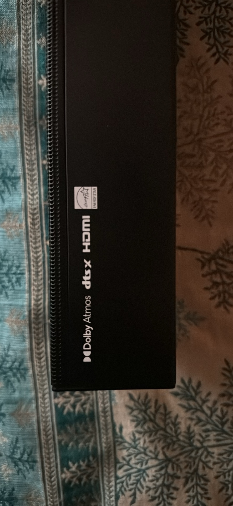 Samsung soundbar and subwoofer image indicator(3)