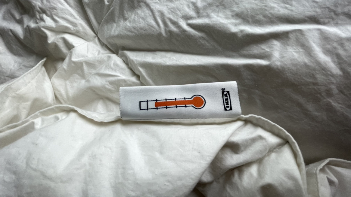 Queen Size Ultra Warm Ikea Duvet - Like New image indicator(3)