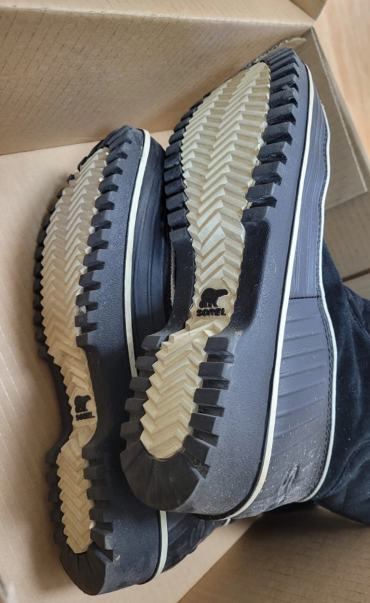 Sorel Winter Boots Size 8 image indicator(4)