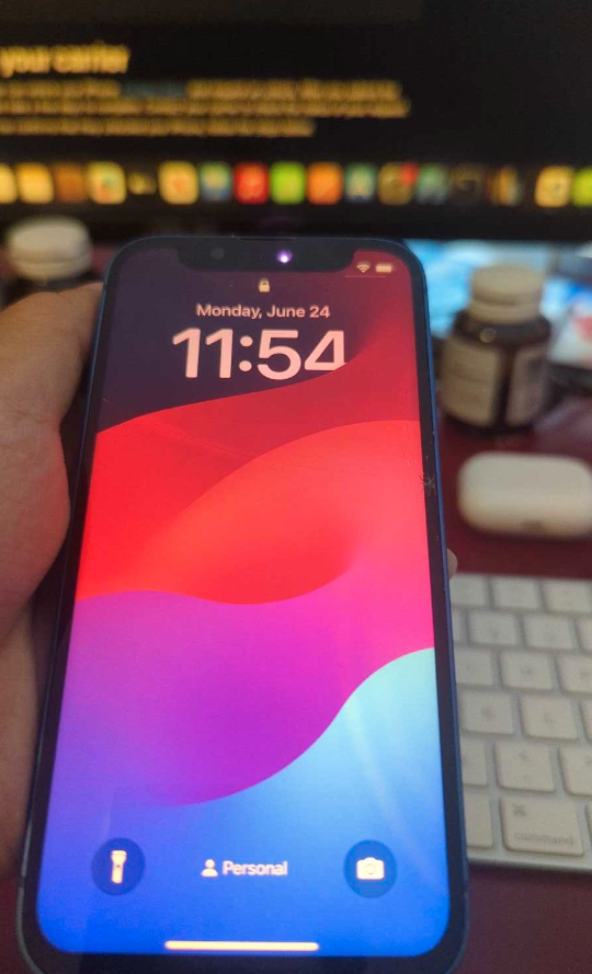 iPhone 13 Mini , read description