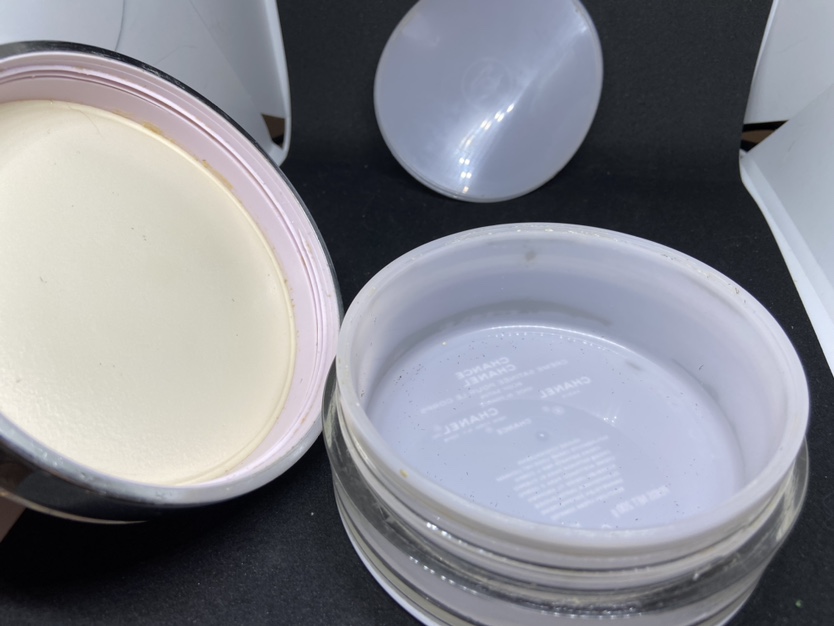 Cc Chanel makeup container image indicator(5)