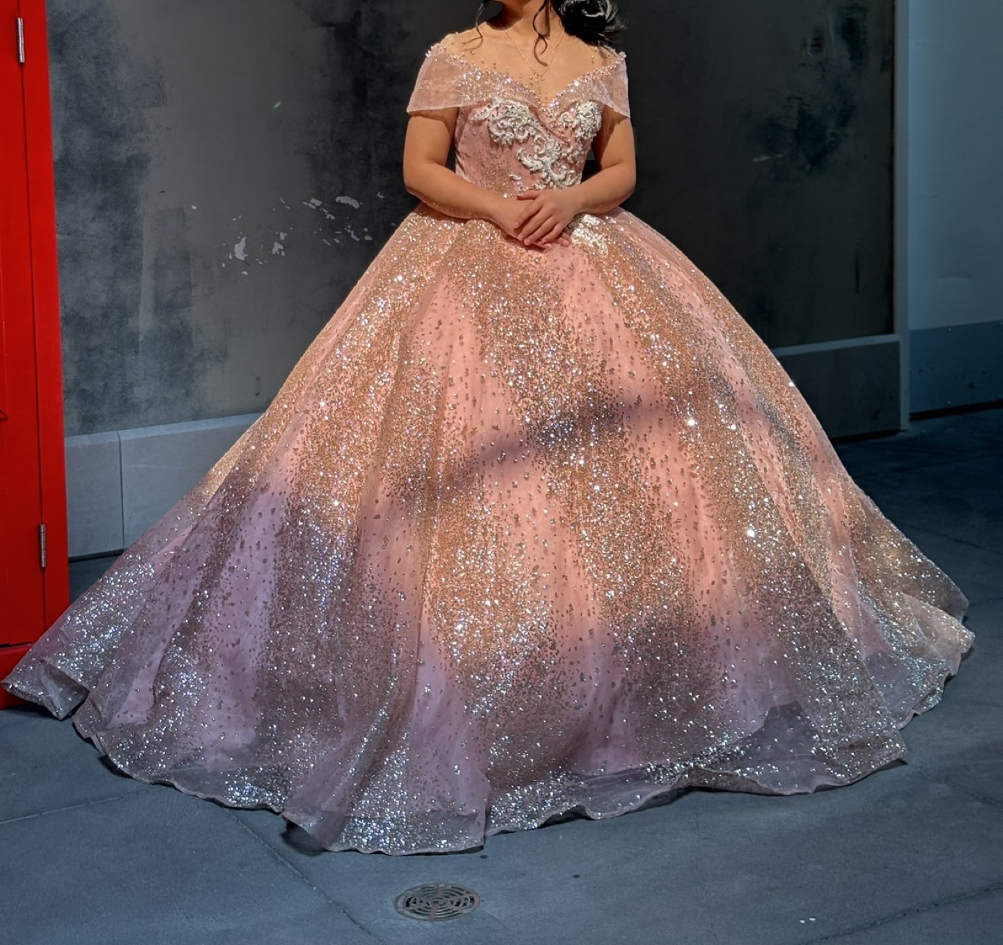 Pink Ball Gown for Grad or Quinceañera - photo 5
