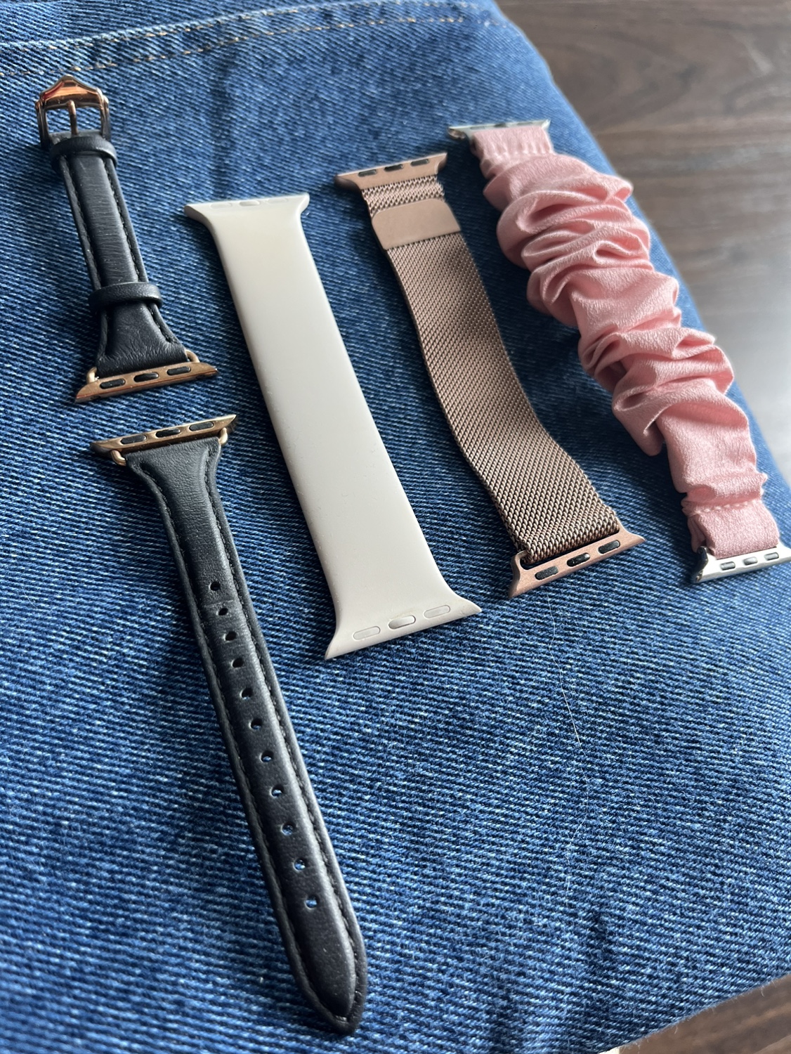 Apple watch SE GPS 40mm Gold image indicator(4)