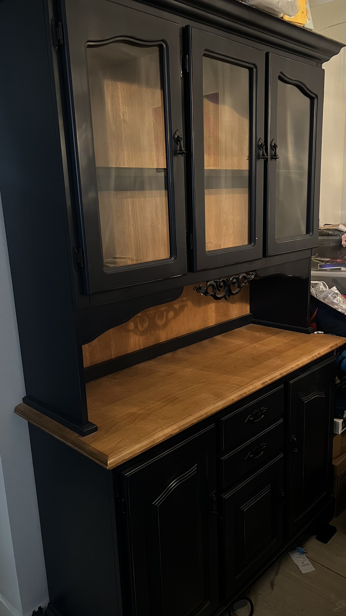 BUFFET CABINET