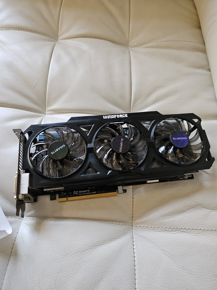 NVIDIA GPU - GTX760