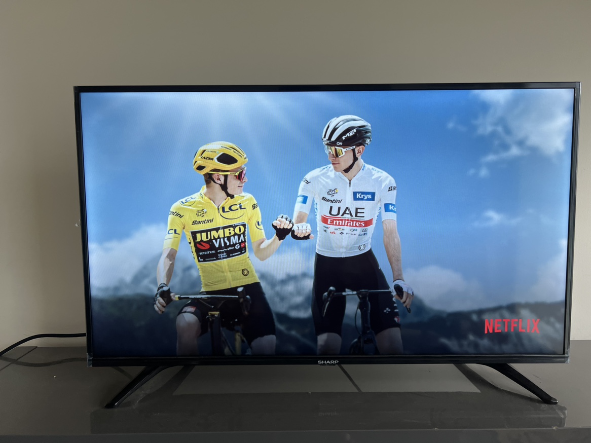 Smart TV 40’ $150
