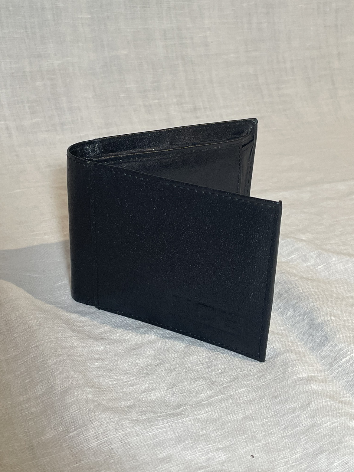 JCB Leather RFID Protected Wallet image indicator(2)