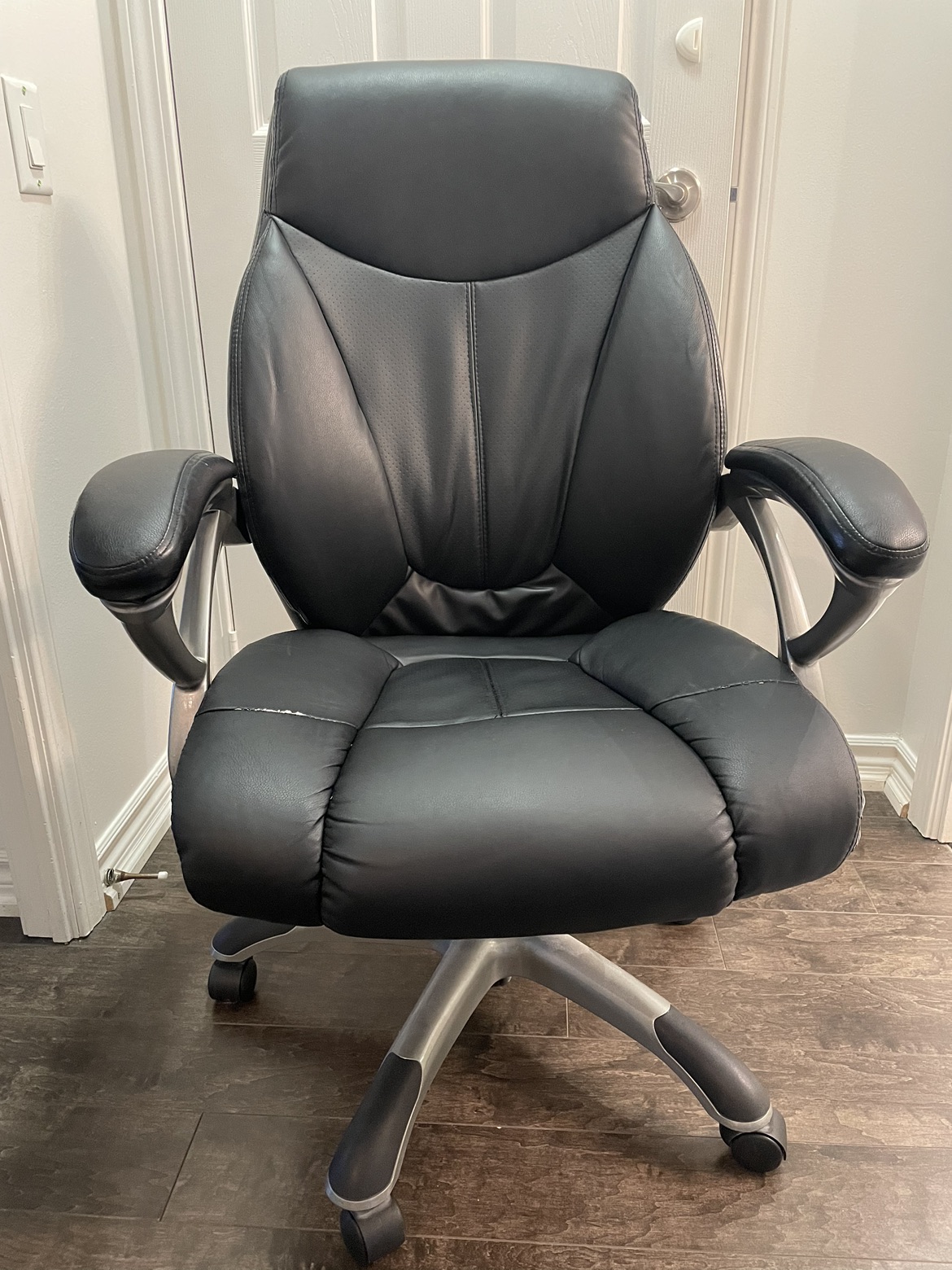 Office chair/ Manager Chair