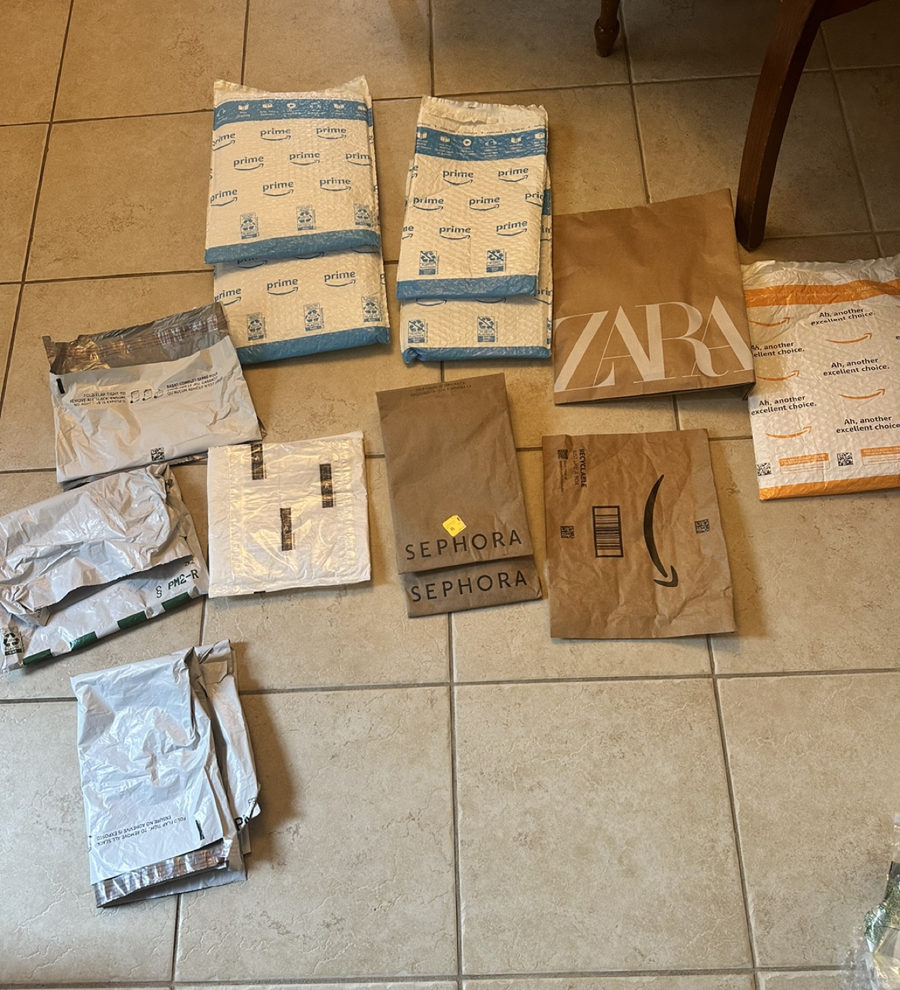Reusable shipping bags & packaging