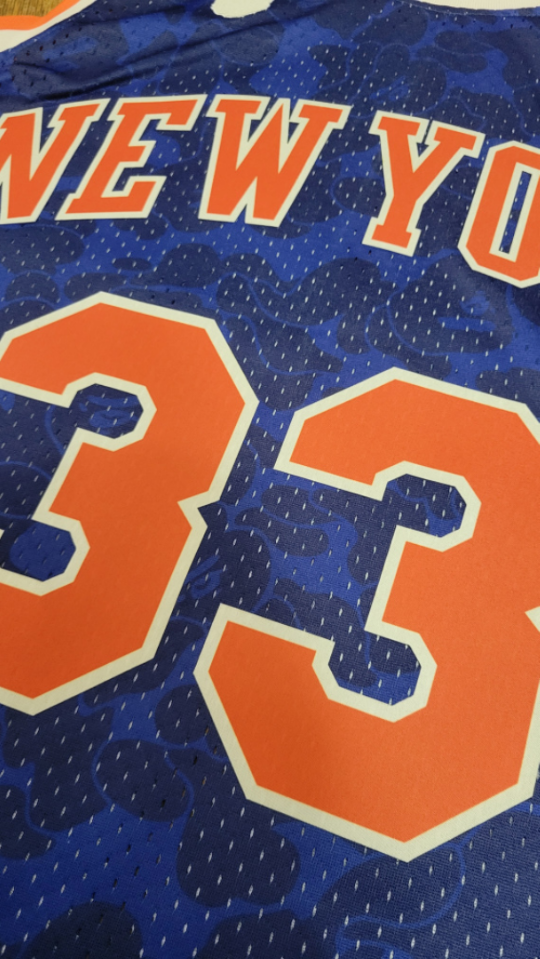 NEW YORK KNICKS BAPE HARDWOOD CLASSIC JERSEY - photo 3