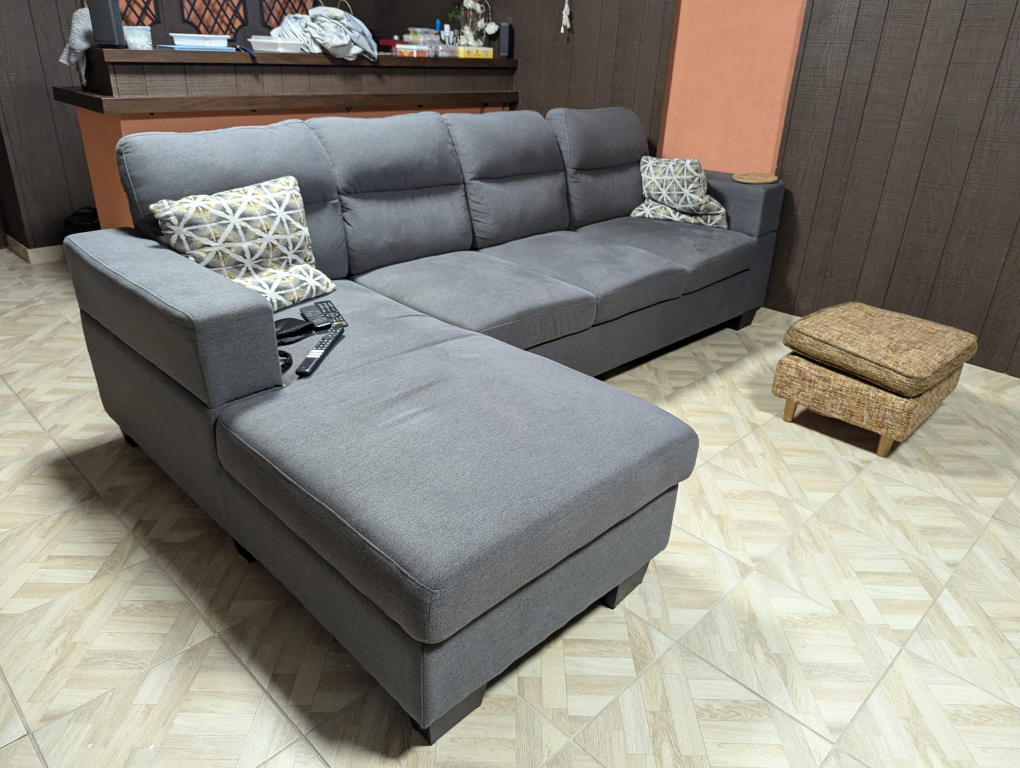 4 seater sofa with charging ports thumbnail