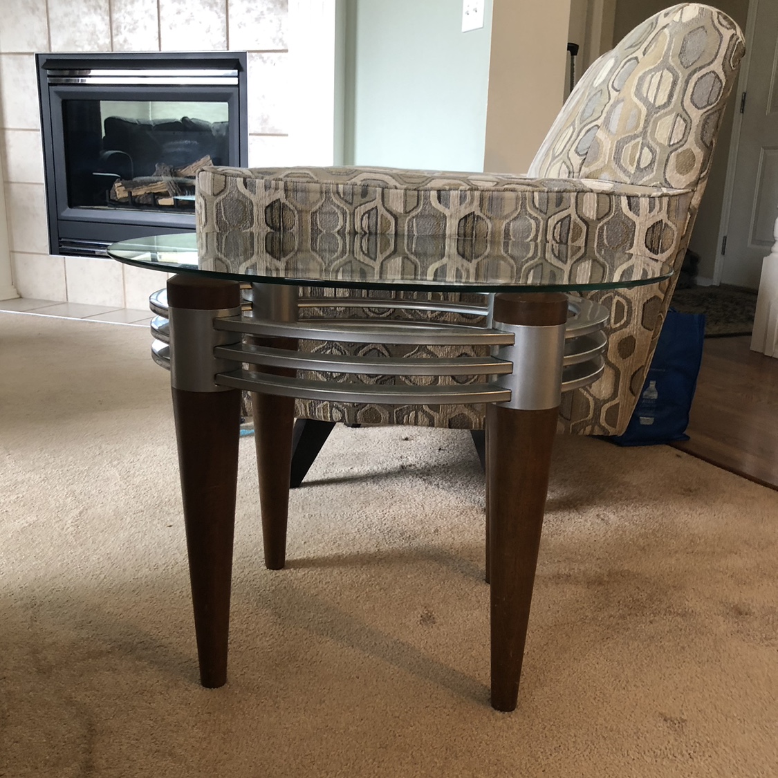 Glass coffee table with two end tables - photo 2