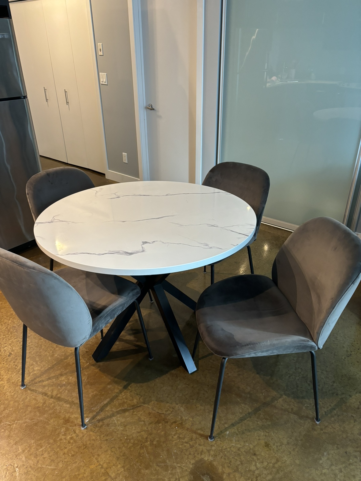 White and Grey Marble Table and 4 Grey, Velvet Chairs