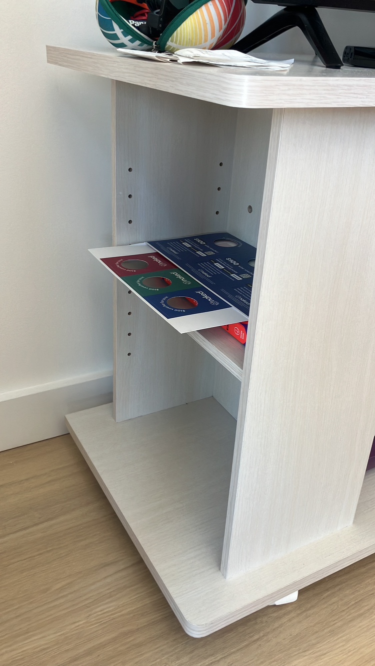 TV stand - photo 5