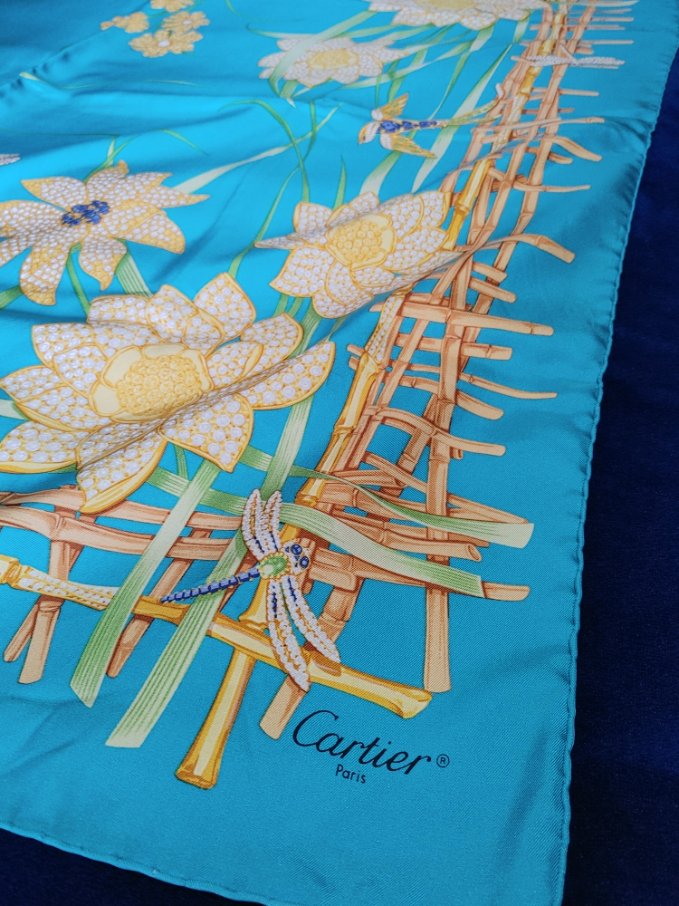 large silk Cartier scarf image indicator(3)