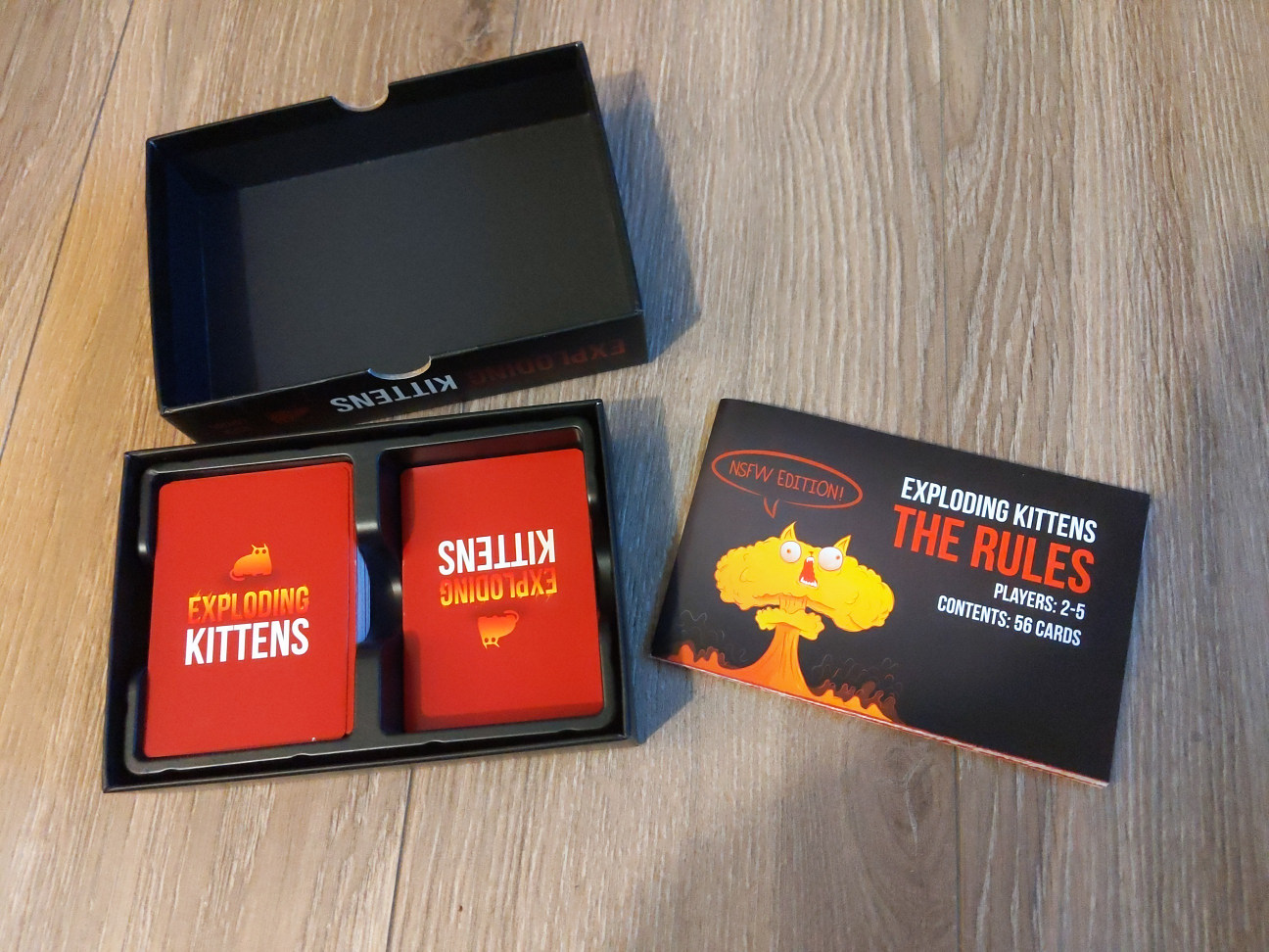 Exploding Kittens nsfw edition card game - photo 2
