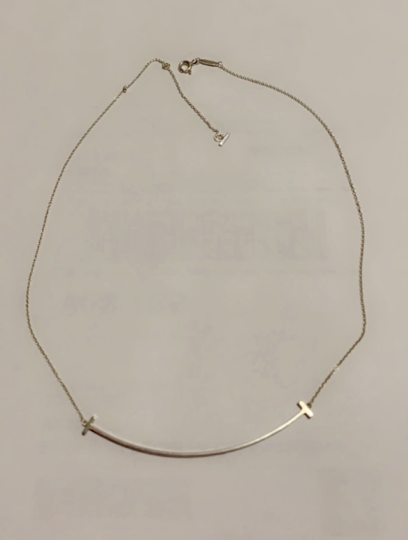 Tiffany half smile necklace