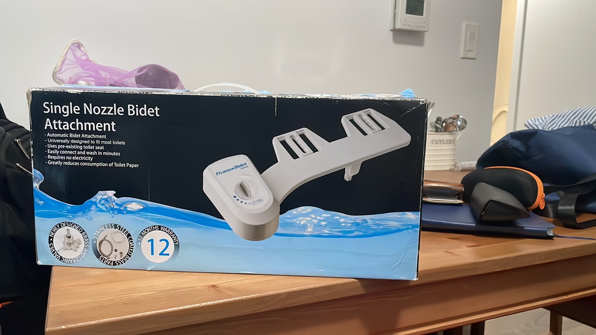 Toilet bidet