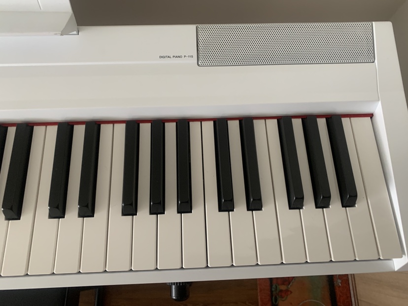 Yamaha P-115 weighted keys piano keyboard with stand and bench - photo 2