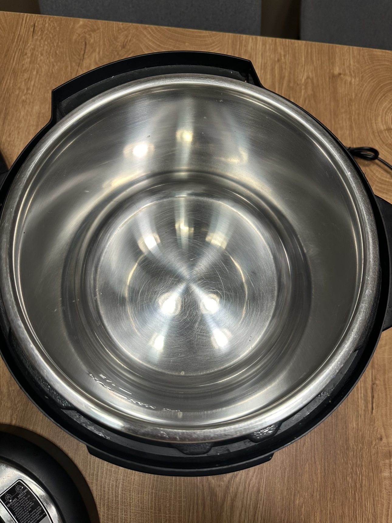 Instant Pot- 6 quart - photo 2
