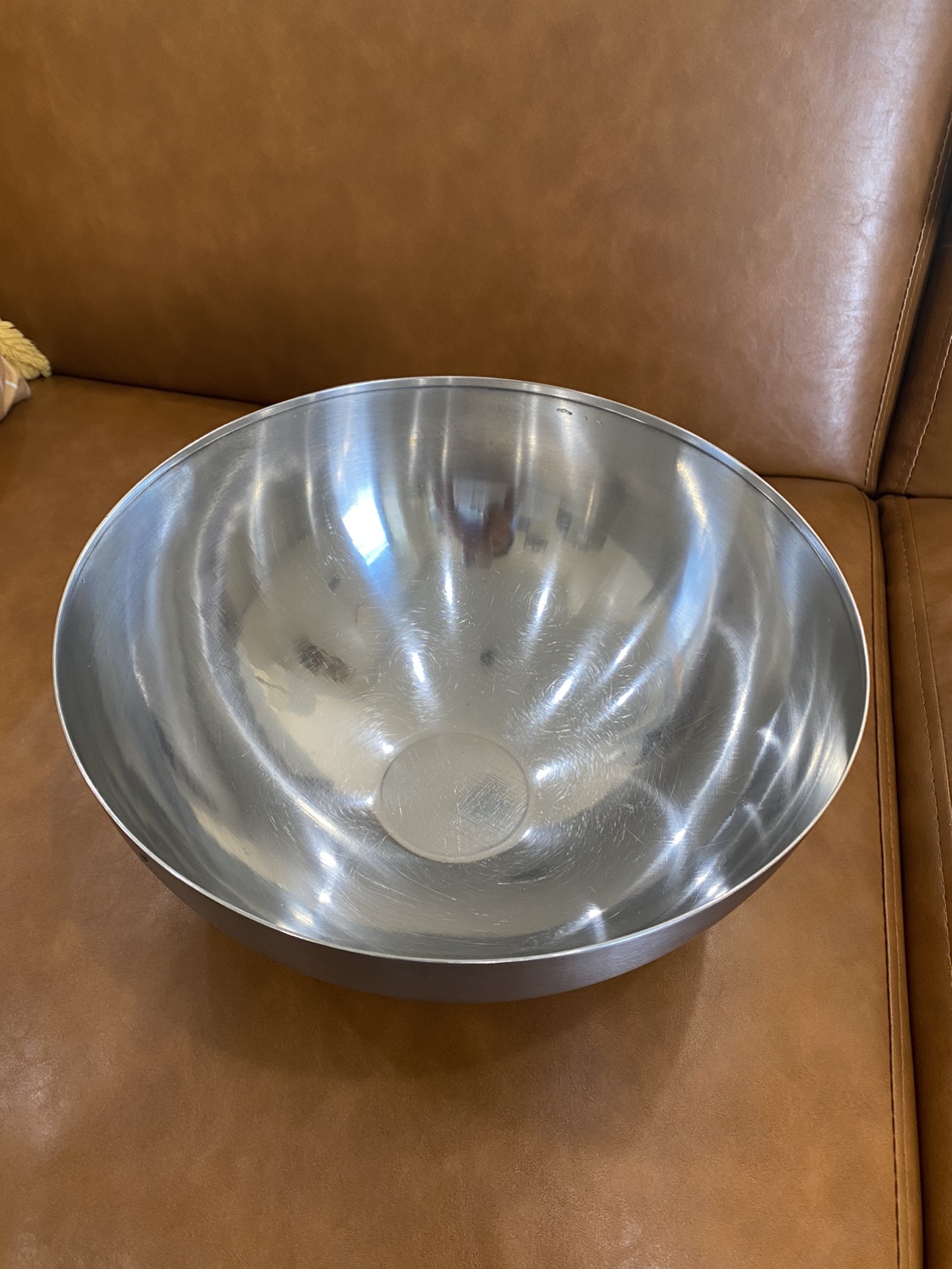 Large Stainless steel mixing bowl - photo 2